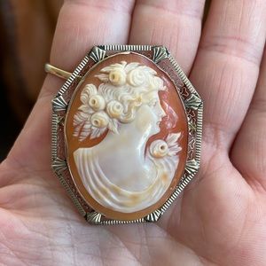 Antique Cameo 14K